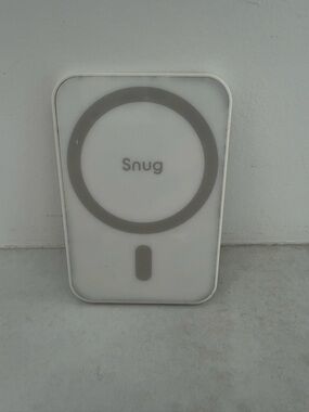 Snug Suction Phone Holder - White